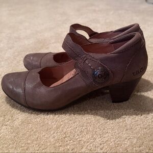 Taos Footwear Brown Heeled Mary Janes